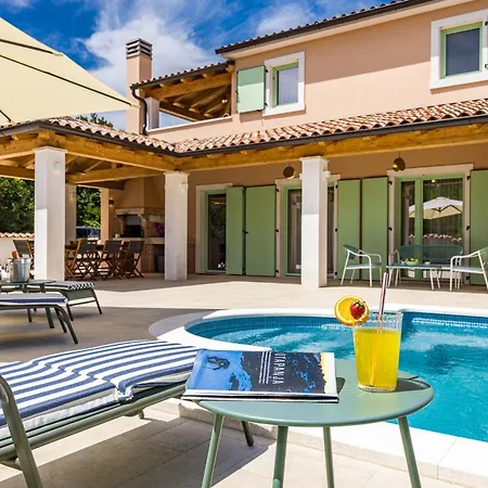 Bianca - Family Vacation In Rural Istria Vila *