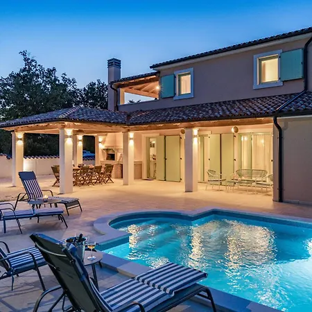Villa Bianca - Family Vacation In Rural Istria